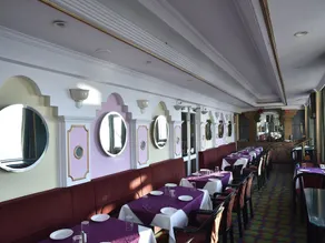 Hotel Crystal Palace - Image 2