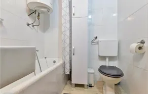 2 Bedroom Lovely Home In Vinica Breg - Image 3