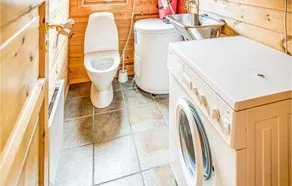 Pet Friendly Home In SjernarÃ¸y With Wifi - Image 4