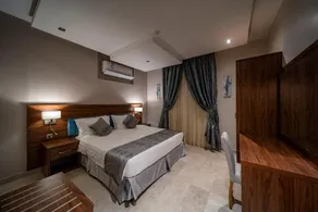 Red Sea Seasons Hotel Suites - Image 4