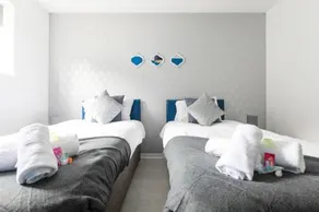 Emerald House Leisure & Contractors - Image 3