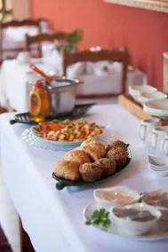 Basse Provence Guest House - Image 2