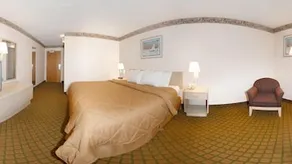 Comfort Inn - Image 2