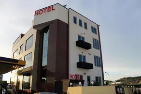 Hotel Daku - Image 4