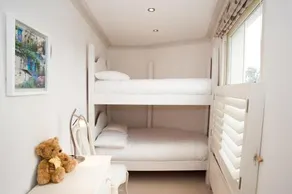 Veeve Two Bed Maisonette in Chelsea - Image 4