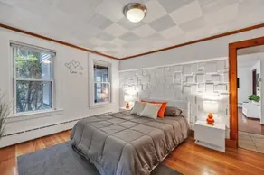 Brand New Stylish Noho Apartment - Image 3