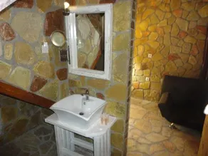 Royal Oneiro - Image 4