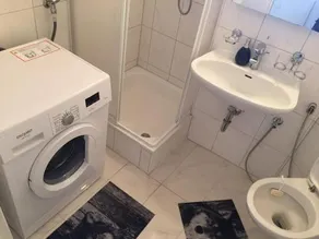 Lister platz Apartment - Image 3