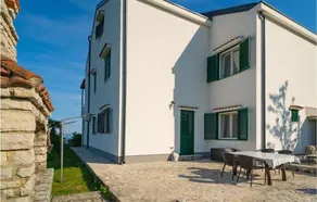 Amazing Home in Veprinac With Wifi and 2 Bedrooms - Image 2