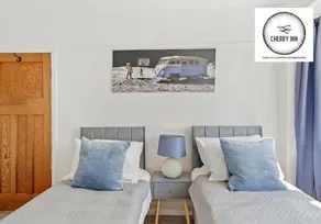 3 Bedroom House with Parking & Garden By Cherry Inn Short Lets & Serviced Accommodation Cambridge - Image 5