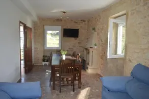 Casa das Laxas, recién reformada con 5 dormitorios en entorno natural - Image 5
