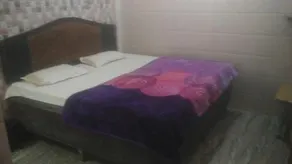 New Hotel Royal Blue 1 - Image 5