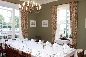 Londonderry Arms Hotel - Image 3