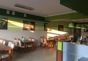 Premium Hostel Bed & Breakfast - Image 4
