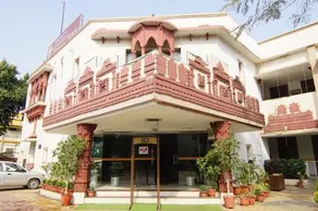 Tansen - Image 2