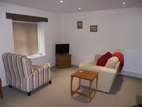 The Portsmouth Arms Hotel - Image 4