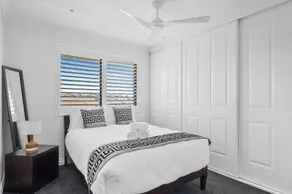 Coogee Brook Street - Image 4