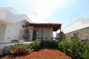 Tower House - Image 4