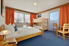 Club Hotel Edelweiss - Image 3