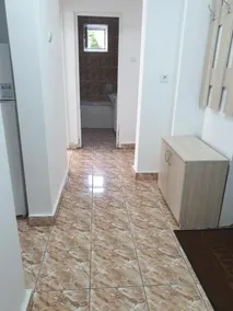 Cazare apartament cu 2 camere - Image 3