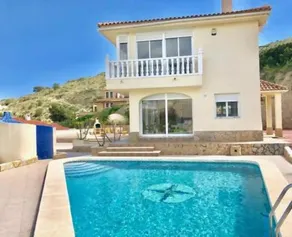 Stunning villa in Cala D'or - Image 1