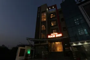 Hotel Impact By OYO Rooms - Image 5