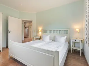 Luxurious Holiday Home in Zierow Near Baltic Sea Beach - Image 5