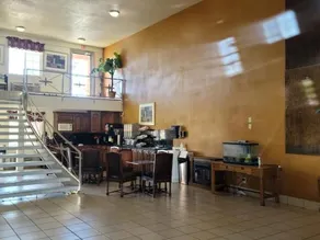 Red Carpet Inn and Suites Salina - Image 3