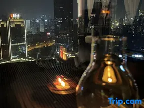 Zhongyu Liangjiang Hotel - Image 2