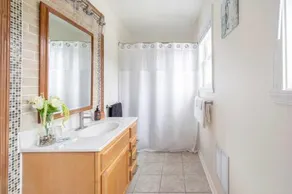 *Cozy Studio Carriage House- Minutes from Downtown - Image 4