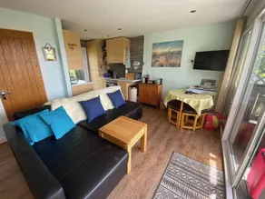 Snowdonia 1-bed Chalet, Sleeps 2, Stunning Views - Image 4