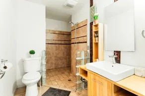 Luxury Executive Home - Image 2