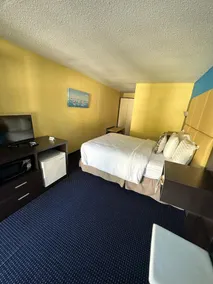 Americas Best Value Inn - North Kingstown - Image 4