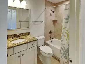 Sea Place Beach House by Distinctive Beach Rentals - Image 5
