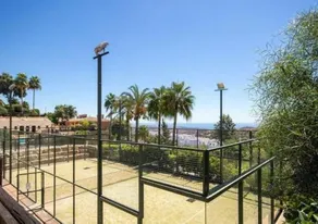 Marbella Sun Apartment - lush garden and sea view - Image 2