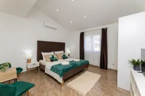 Beautiful Holiday Home Villa Luka - Image 4