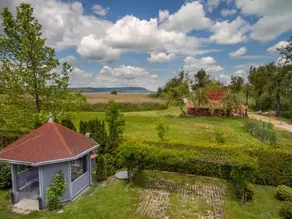 Apartment In Balatonmariafürdo 40852 - Image 3