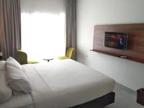 Front One Resort Magelang - Image 4