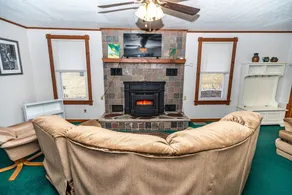 The Valley Home 2 Bedroom Home by RedAwning - Image 4