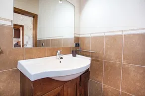 Taronger Villa - Image 3