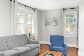 Renovated Central Park Chic - Image 4