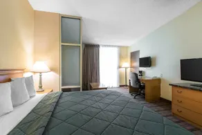 Quality Inn & Suites Santa Maria - Image 5