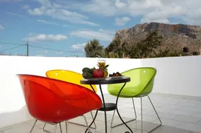 Evas House - Image 2