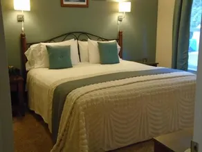 Amber Lights Bed and Breakfast - Image 4