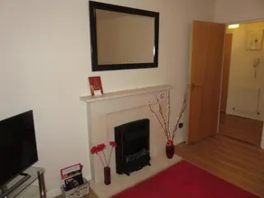 Waverley Park Apartment - Image 5