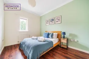 2 Bedroom Apartment, Business & Contractors, FREE Parking & Netflix By FIROZ PROPERTY MANAGEMENT - Image 5