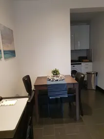Cosy apartment with terrace - Image 4
