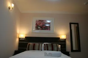 Baytree Hotel - Image 3