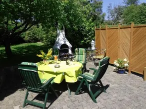 Comfortable Apartment in Langewiese with Private Garden - Image 4