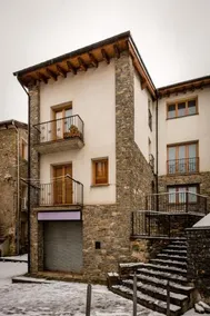 Sort Experience Live The Pyrenees - Image 5
